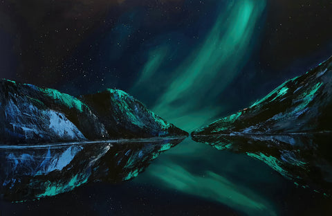 Northern mirror